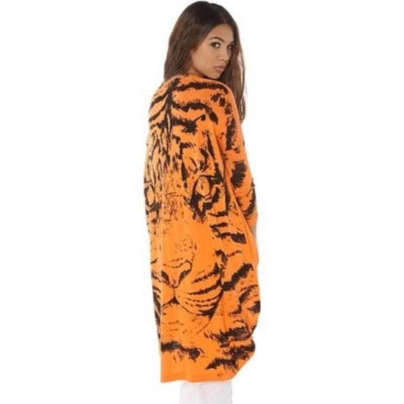 MINKPINK Eye Of The Tiger Long Sleeve Sweater 🐯 - Picture 2 of 9